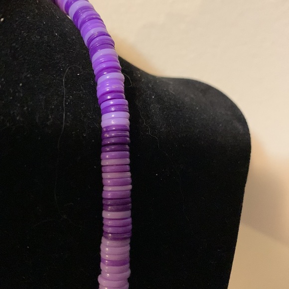 Shades of purple necklace, 18” - Picture 4 of 6